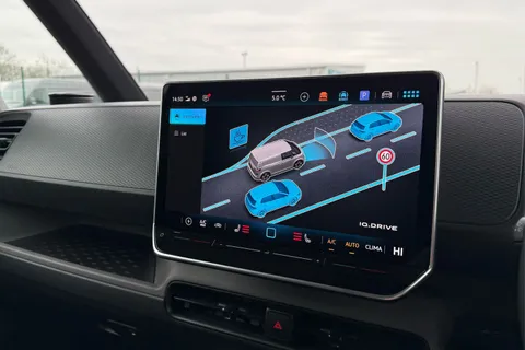 DC75PTU Volkswagen ID. Buzz Cargo Commerce Plus SWB 340 4 Motion PS 79 kWh - 20' Wheels/Del Mileage Thumbnail #51