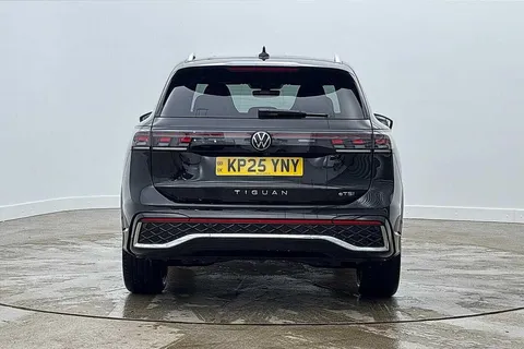 KP25YNY Volkswagen Tiguan 1.5 eTSI 150 R-Line 5dr DSG**INFO PACK PLUS + DRIVER ASSIST PACK** Thumbnail #8