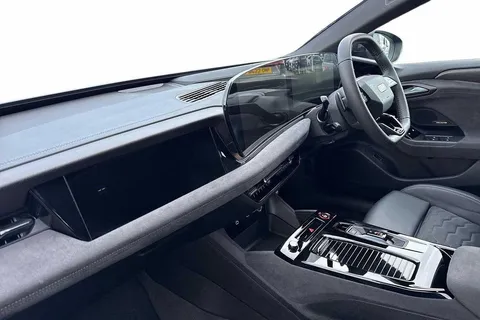 LE75JOU Audi A6 Sportback Edition 1 e-tron quattro 315,00 kW Thumbnail #2