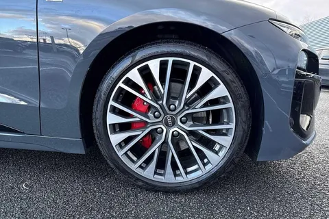 LE75JOU Audi A6 Sportback Edition 1 e-tron quattro 315,00 kW Thumbnail #5