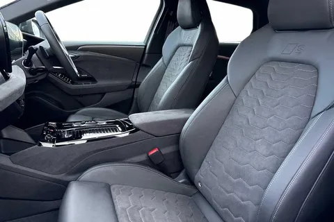 LE75JOU Audi A6 Sportback Edition 1 e-tron quattro 315,00 kW Thumbnail #10