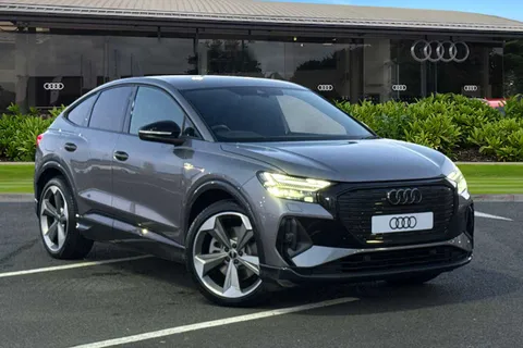 Audi Q4 e-tron 40 Black Edition Sportback Auto 5dr 63kWh Thumbnail #2