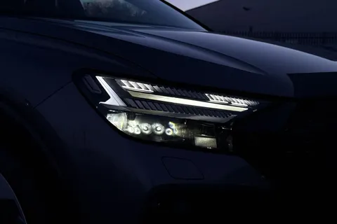 Audi Q4 e-tron 40 Black Edition Sportback Auto 5dr 63kWh Thumbnail #9