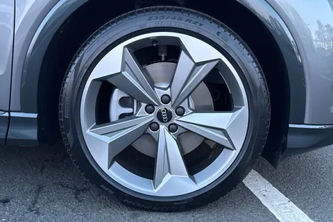 Audi Q4 e-tron 40 Black Edition Sportback Auto 5dr 63kWh Thumbnail #11