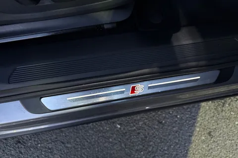 Audi Q4 e-tron 40 Black Edition Sportback Auto 5dr 63kWh Thumbnail #45