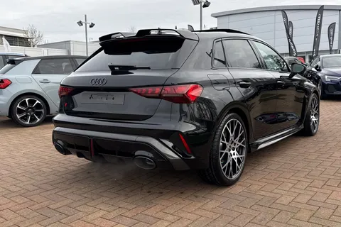  Audi RS 3 2.5 TFSI Carbon Vorsprung Sportback S Tronic quattro Euro 6 (s/s) 5dr Thumbnail #27