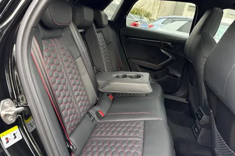 Audi RS 3 2.5 TFSI Carbon Vorsprung Sportback S Tronic quattro Euro 6 (s/s) 5dr Thumbnail #43