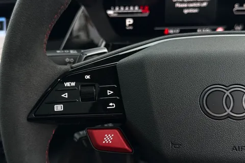  Audi RS 3 2.5 TFSI Carbon Vorsprung Sportback S Tronic quattro Euro 6 (s/s) 5dr Thumbnail #48