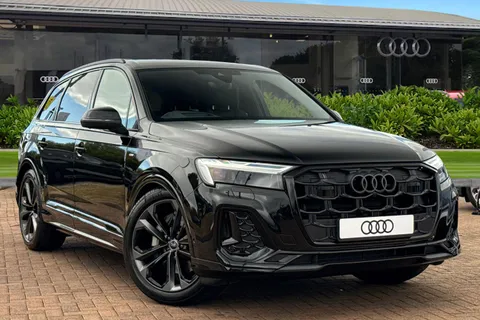 Audi Q7 3.0 TDI V6 Black Edition Tiptronic quattro Euro 6 (s/s) 5dr Thumbnail #2