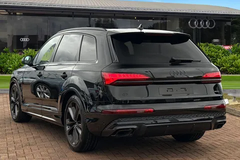  Audi Q7 3.0 TDI V6 Black Edition Tiptronic quattro Euro 6 (s/s) 5dr Thumbnail #3