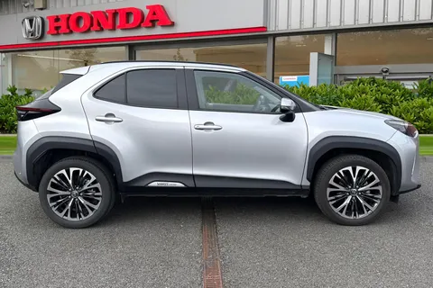 MW23LFX Toyota Yaris Cross 1.5 VVT-h Excel E-CVT Euro 6 (s/s) 5dr Thumbnail #4