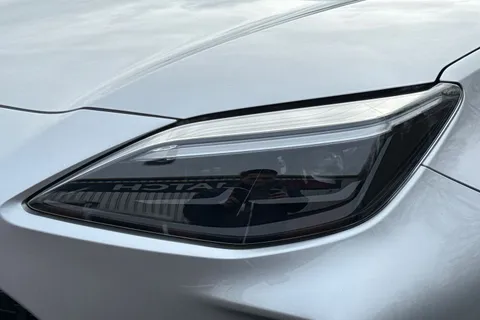 MW23LFX Toyota Yaris Cross 1.5 VVT-h Excel E-CVT Euro 6 (s/s) 5dr Thumbnail #28