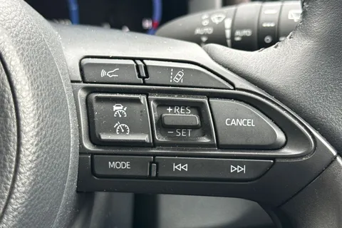 MW23LFX Toyota Yaris Cross 1.5 VVT-h Excel E-CVT Euro 6 (s/s) 5dr Thumbnail #36