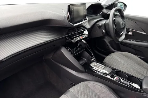 14 of 46 for PEUGEOT e-208 50kWh E-Style Auto 5dr (7.4kW Charger)