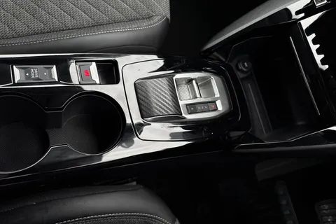 22 of 46 for PEUGEOT e-208 50kWh E-Style Auto 5dr (7.4kW Charger)