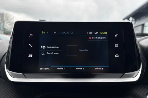 37 of 46 for PEUGEOT e-208 50kWh E-Style Auto 5dr (7.4kW Charger)