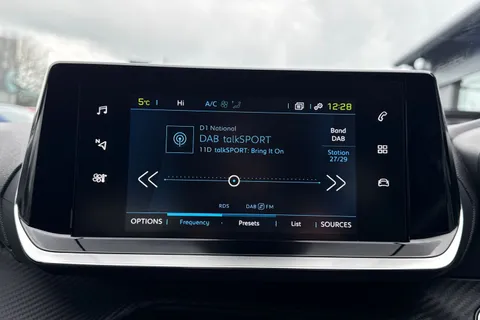 39 of 46 for PEUGEOT e-208 50kWh E-Style Auto 5dr (7.4kW Charger)