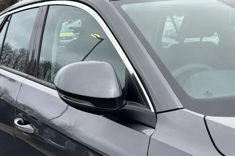 26 of 41 for Volkswagen T-Roc 1.0 TSI Life Euro 6 (s/s) 5dr