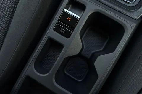 DA25EVV Volkswagen Caddy Maxi 2.0 TDI 122PS Commerce Pro Van DSG [Tech Pack] Thumbnail #34