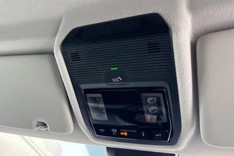 DA25EVV Volkswagen Caddy Maxi 2.0 TDI 122PS Commerce Pro Van DSG [Tech Pack] Thumbnail #47