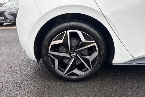 YX70ZDO Volkswagen ID.3 150kW 1ST Edition Pro Power 58kWh 5dr Auto Thumbnail #10