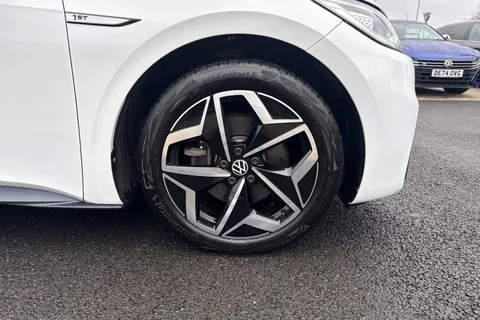 YX70ZDO Volkswagen ID.3 150kW 1ST Edition Pro Power 58kWh 5dr Auto Thumbnail #11