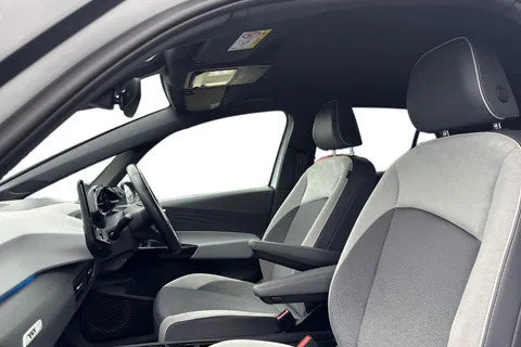 YX70ZDO Volkswagen ID.3 150kW 1ST Edition Pro Power 58kWh 5dr Auto Thumbnail #16