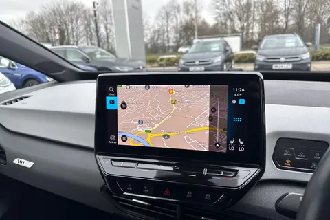 YX70ZDO Volkswagen ID.3 150kW 1ST Edition Pro Power 58kWh 5dr Auto Thumbnail #17