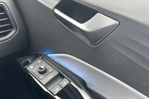 YX70ZDO Volkswagen ID.3 150kW 1ST Edition Pro Power 58kWh 5dr Auto Thumbnail #21