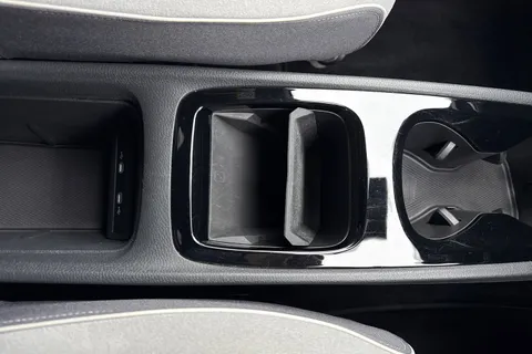 YX70ZDO Volkswagen ID.3 150kW 1ST Edition Pro Power 58kWh 5dr Auto Thumbnail #23