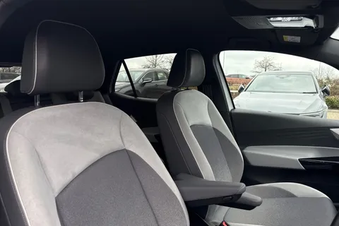 YX70ZDO Volkswagen ID.3 150kW 1ST Edition Pro Power 58kWh 5dr Auto Thumbnail #24