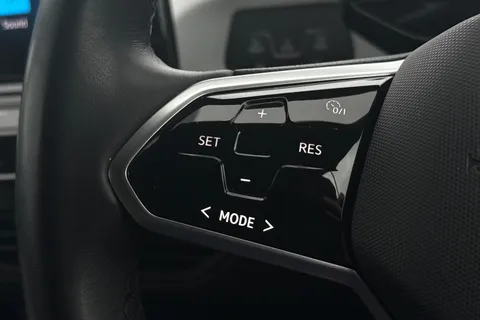 YX70ZDO Volkswagen ID.3 150kW 1ST Edition Pro Power 58kWh 5dr Auto Thumbnail #35