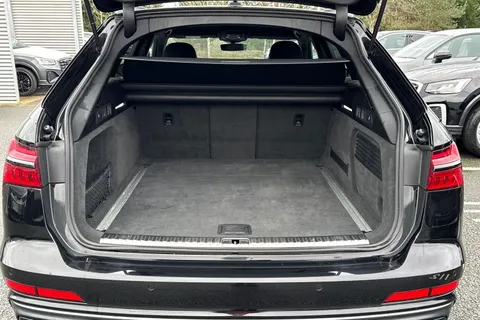 BU71YWV Audi A6 Avant Avant Black Edition 40 TDI  204 PS S tronic Thumbnail #8