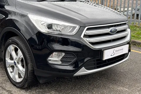 BJ68JOH Ford Kuga 2.0 TDCi Titanium AWD Euro 6 (s/s) 5dr Thumbnail #9