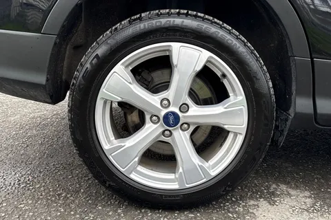 BJ68JOH Ford Kuga 2.0 TDCi Titanium AWD Euro 6 (s/s) 5dr Thumbnail #12