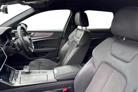 BU71YWV Audi A6 Avant Avant Black Edition 40 TDI  204 PS S tronic Thumbnail #17