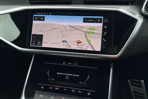 BU71YWV Audi A6 Avant Avant Black Edition 40 TDI  204 PS S tronic Thumbnail #18