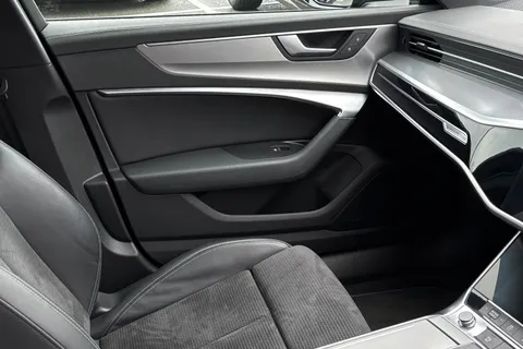 BU71YWV Audi A6 Avant Avant Black Edition 40 TDI  204 PS S tronic Thumbnail #21