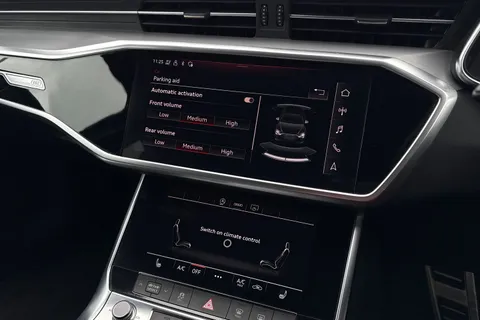 BU71YWV Audi A6 Avant Avant Black Edition 40 TDI  204 PS S tronic Thumbnail #32