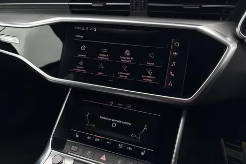 BU71YWV Audi A6 Avant Avant Black Edition 40 TDI  204 PS S tronic Thumbnail #36