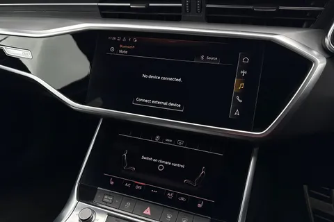 BU71YWV Audi A6 Avant Avant Black Edition 40 TDI  204 PS S tronic Thumbnail #38