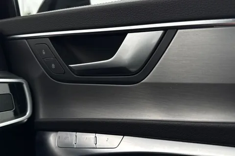 BU71YWV Audi A6 Avant Avant Black Edition 40 TDI  204 PS S tronic Thumbnail #43