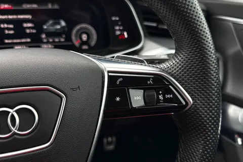 BU71YWV Audi A6 Avant Avant Black Edition 40 TDI  204 PS S tronic Thumbnail #51