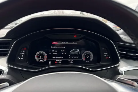 BU71YWV Audi A6 Avant Avant Black Edition 40 TDI  204 PS S tronic Thumbnail #53