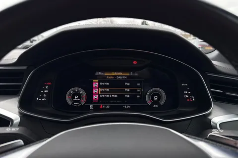 BU71YWV Audi A6 Avant Avant Black Edition 40 TDI  204 PS S tronic Thumbnail #54