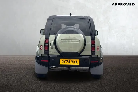 DY74VKA Land Rover Defender 90 3.0 D250 X-Dynamic HSE 3dr Thumbnail #7