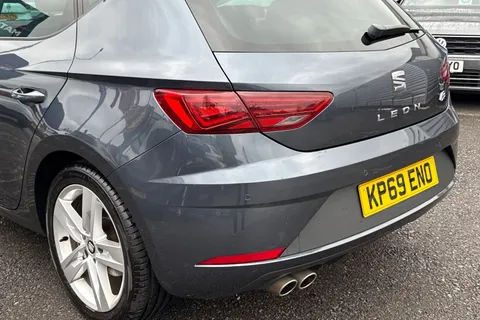 KP69ENO SEAT Leon 2.0 TSI FR DSG Euro 6 (s/s) 5dr Thumbnail #9