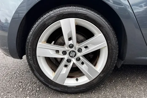 KP69ENO SEAT Leon 2.0 TSI FR DSG Euro 6 (s/s) 5dr Thumbnail #11