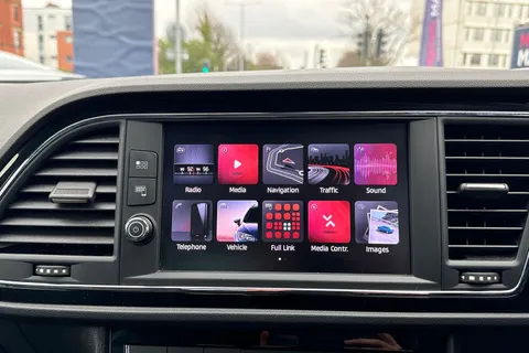 KP69ENO SEAT Leon 2.0 TSI FR DSG Euro 6 (s/s) 5dr Thumbnail #18