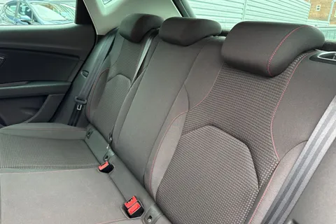 KP69ENO SEAT Leon 2.0 TSI FR DSG Euro 6 (s/s) 5dr Thumbnail #20